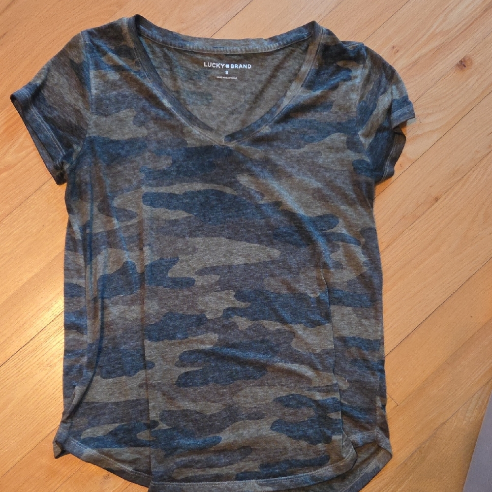 Lucky Brand Camouflage V-Neck Tee